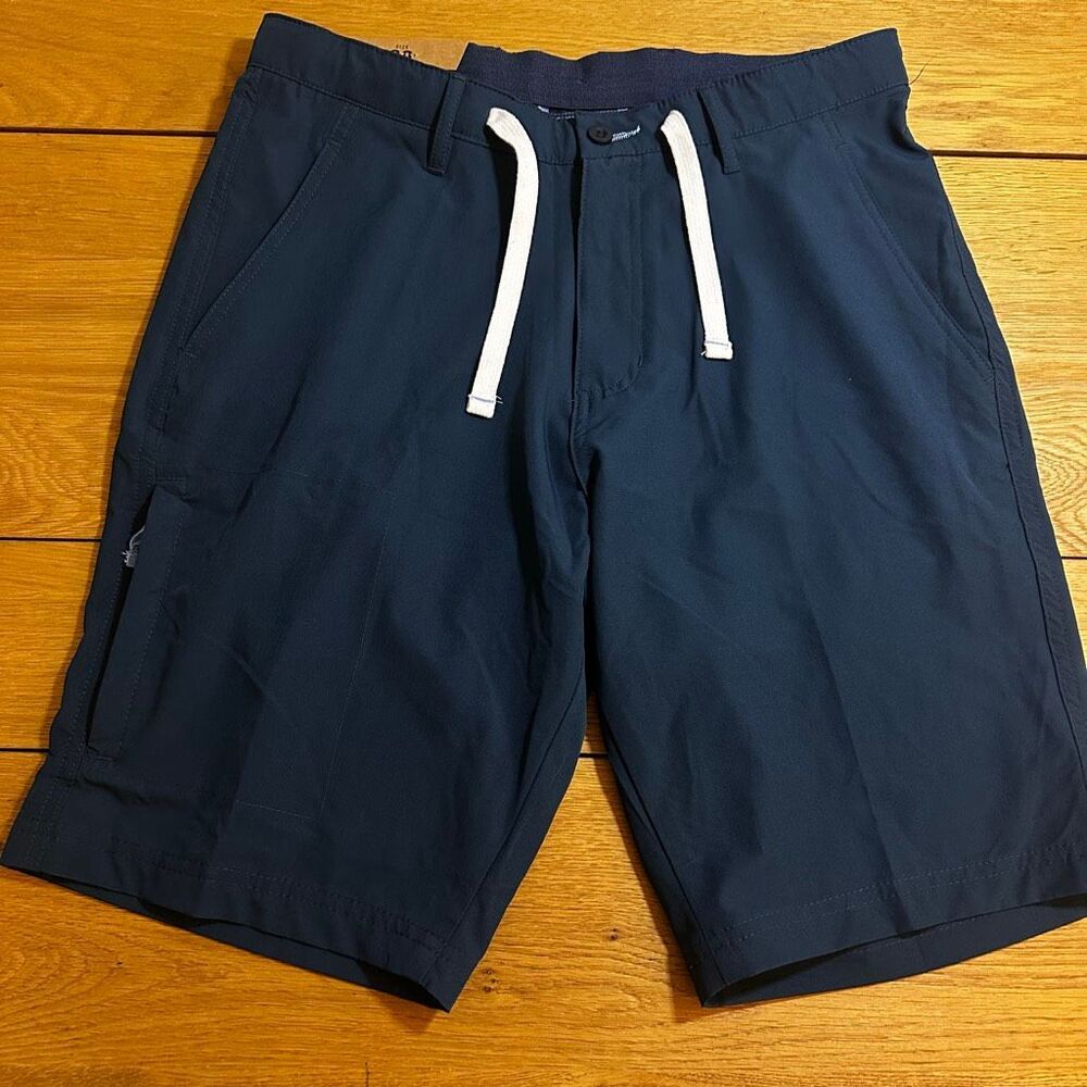 NWT Trunks 360 utility shorts 30 navy